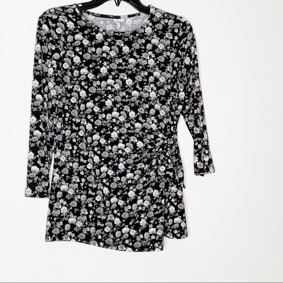 ELLE black and white floral blouse, round neck. S - Picture 1 of 4